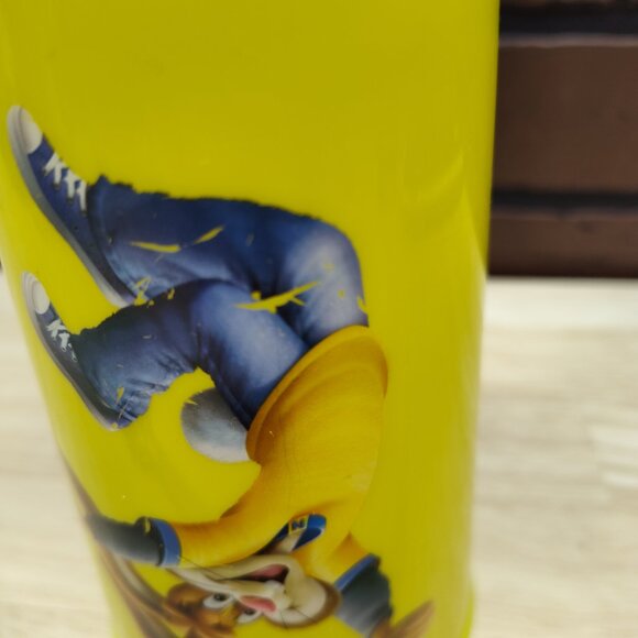 Nesquik Chocolate Strawberry Milk cup with spoon - Picture 8 of 10